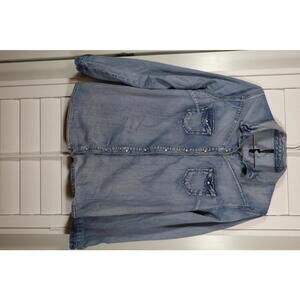 FB Sister denim top with button snaps in Canal Blue size Large